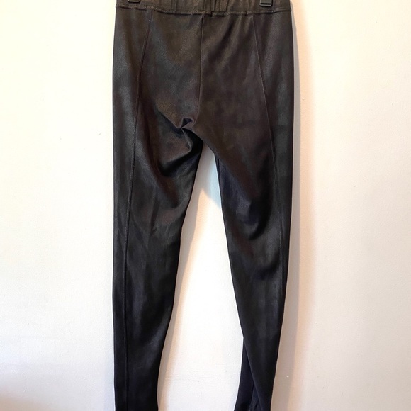 Hale Bob Faux Suede Paneled Leggings - Picture 5 of 6